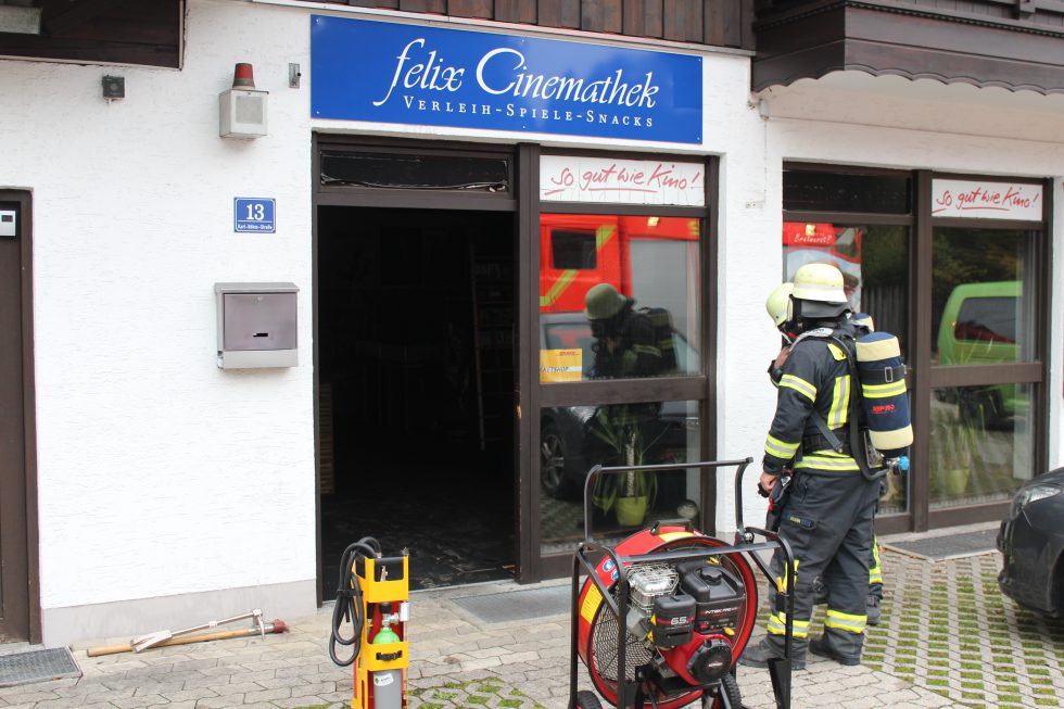 Mehrere Feuerwehren waren im Einsatz (Foto: Markus Bistrick/B304.de)